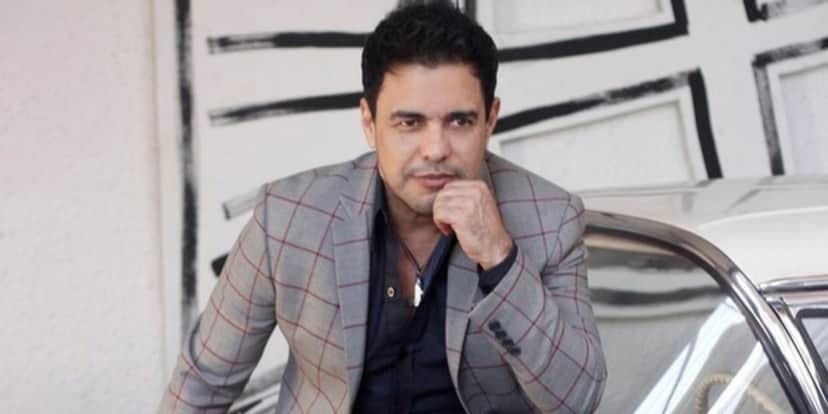 Zezé Di Camargo vê anúncio de separação de Luciano, decreta fim na TV e expõe sofrimento: "O coração dói" Zezé Di Camargo vê anúncio de separação de Luciano, decreta fim na TV e expõe sofrimento: "O coração dói"