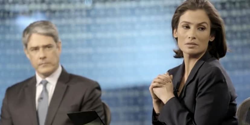 Jornal Nacional abre às pressas, é interrompido na metade e William Bonner detona a verdade: "Colapso" Jornal Nacional abre às pressas, é interrompido na metade e William Bonner detona a verdade: "Colapso"