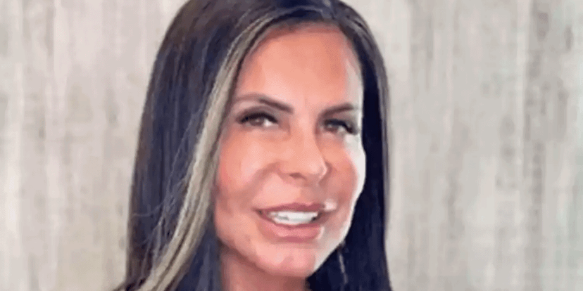 Gretchen surgiu com calcinha atolada em piscina e chamou atenção de todos (Foto: Reprodução) Gretchen surgiu com calcinha atolada em piscina e chamou atenção de todos (Foto: Reprodução)