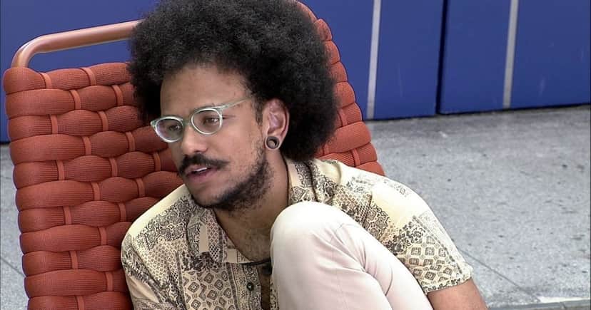 João vem se queimando a cada dia no BBB21 (Foto: Reprodução) João vem se queimando a cada dia no BBB21 (Foto: Reprodução)