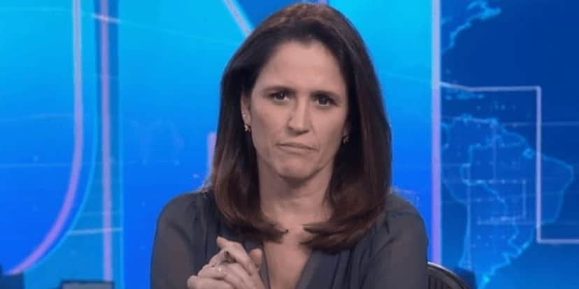 Ana Luiza Guimarães, âncora do Jornal Nacional, voltou ao ar após morte do marido (Foto: Reprodução) Ana Luiza Guimarães, âncora do Jornal Nacional, voltou ao ar após morte do marido (Foto: Reprodução)