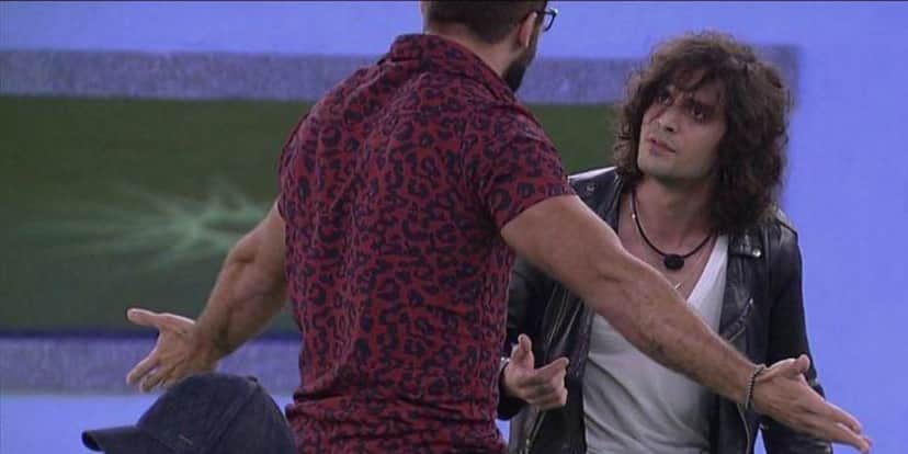 Arthur discutindo com Fiuk no BBB21 (Foto: Reprodução) Arthur discutindo com Fiuk no BBB21 (Foto: Reprodução)