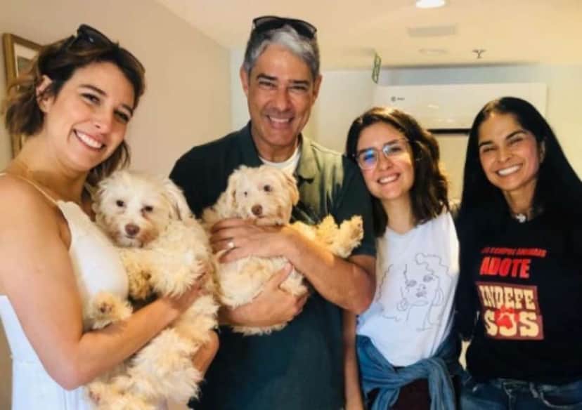 Jornalista e a família (Foto: Reprodução) Jornalista e a família (Foto: Reprodução)