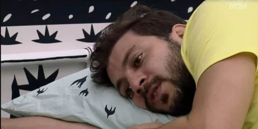 Caio arranca pedaço das partes íntimas no BBB21 (Foto: Reprodução) Caio arranca pedaço das partes íntimas no BBB21 (Foto: Reprodução)