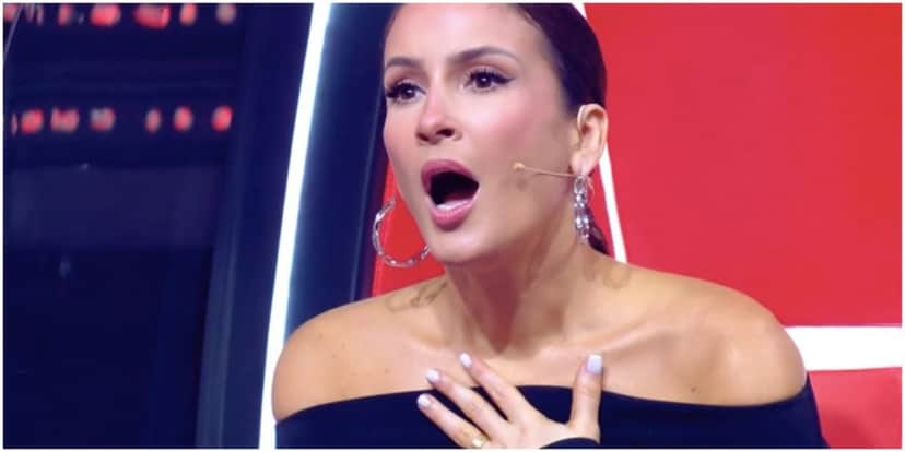 Claudia Leitte recebeu notícia devastadora e foi arrancada do The Voice+ (Foto: Reprodução) Claudia Leitte recebeu notícia devastadora e foi arrancada do The Voice+ (Foto: Reprodução)