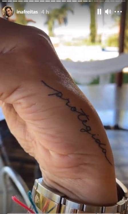 Iná Freitas contou que tatuagem se tornou a sua preferida (Foto: Reprodução) Iná Freitas contou que tatuagem se tornou a sua preferida (Foto: Reprodução)