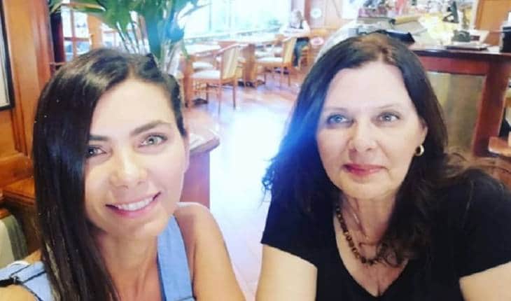 Letícia Datena contou que sua mãe, Mirtes, está em estado grave (Foto: Reprodução) Letícia Datena contou que sua mãe, Mirtes, está em estado grave (Foto: Reprodução)