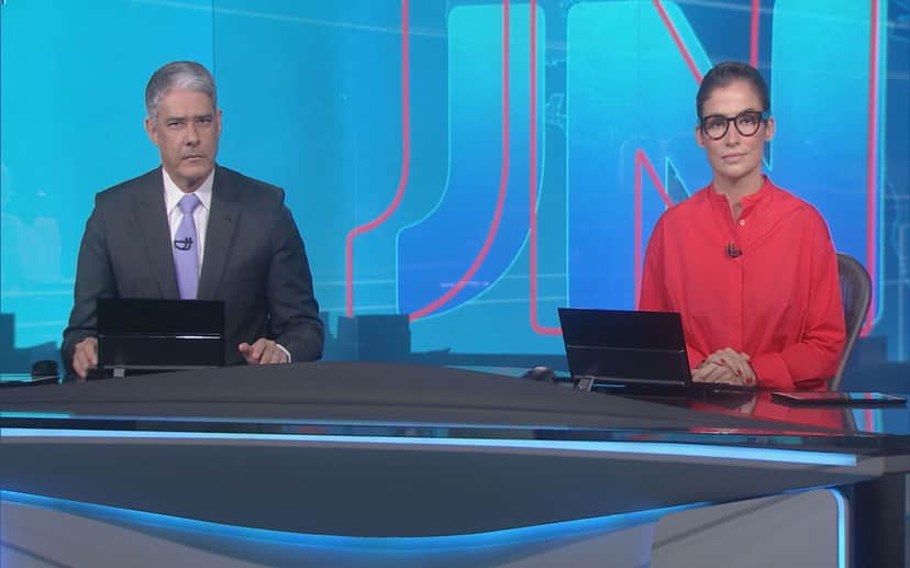 Renata Vasconcellos e William Bonner no Jornal Nacional (Foto: Divulgação) Renata Vasconcellos e William Bonner no Jornal Nacional (Foto: Divulgação)