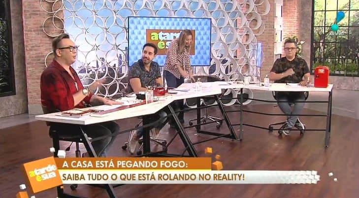 Sonia Abrão no "A Tarde é Sua" de hoje (Foto: Reprodução/RedeTV!) Sonia Abrão no "A Tarde é Sua" de hoje (Foto: Reprodução/RedeTV!)