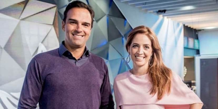 Tadeu Schmidt e Poliana Abritta apresentam o "Fantástico" (Foto: Divulgação/TV Globo) Tadeu Schmidt e Poliana Abritta apresentam o "Fantástico" (Foto: Divulgação/TV Globo)