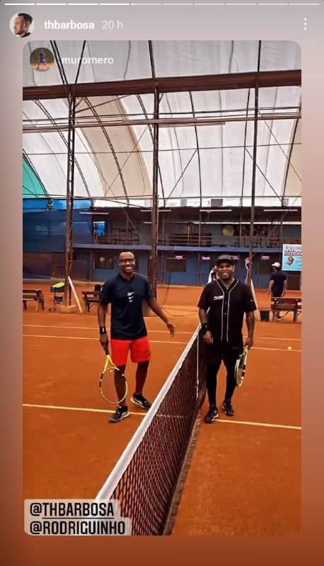 Rodriguinho e Thiaguinho durante partida de tênis (Foto: Reprodução/ Instagram) Rodriguinho e Thiaguinho durante partida de tênis (Foto: Reprodução/ Instagram)
