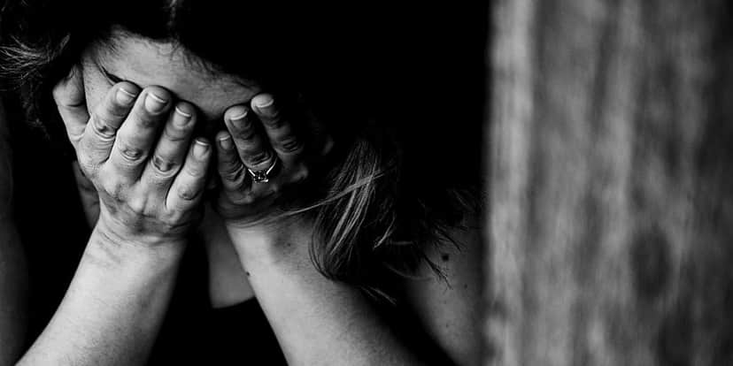 "Desenganada por médicos", cantora Ludmila escandaliza ao confirmar câncer brutal e poucos meses para morrer "Desenganada por médicos", cantora Ludmila escandaliza ao confirmar câncer brutal e poucos meses para morrer
