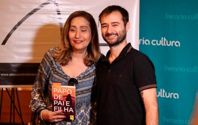 Catia Fonseca desmente notícia dada em primeira mão por Sonia Abrão e confirma: "Não é real essa história" Catia Fonseca desmente notícia dada em primeira mão por Sonia Abrão e confirma: "Não é real essa história"