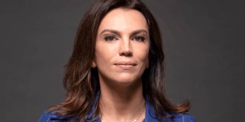 Ana Paula Araújo se despede em anúncio oficial, confirma fim e desmorona após choro na Globo: "Muitas tristezas" Ana Paula Araújo se despede em anúncio oficial, confirma fim e desmorona após choro na Globo: "Muitas tristezas"