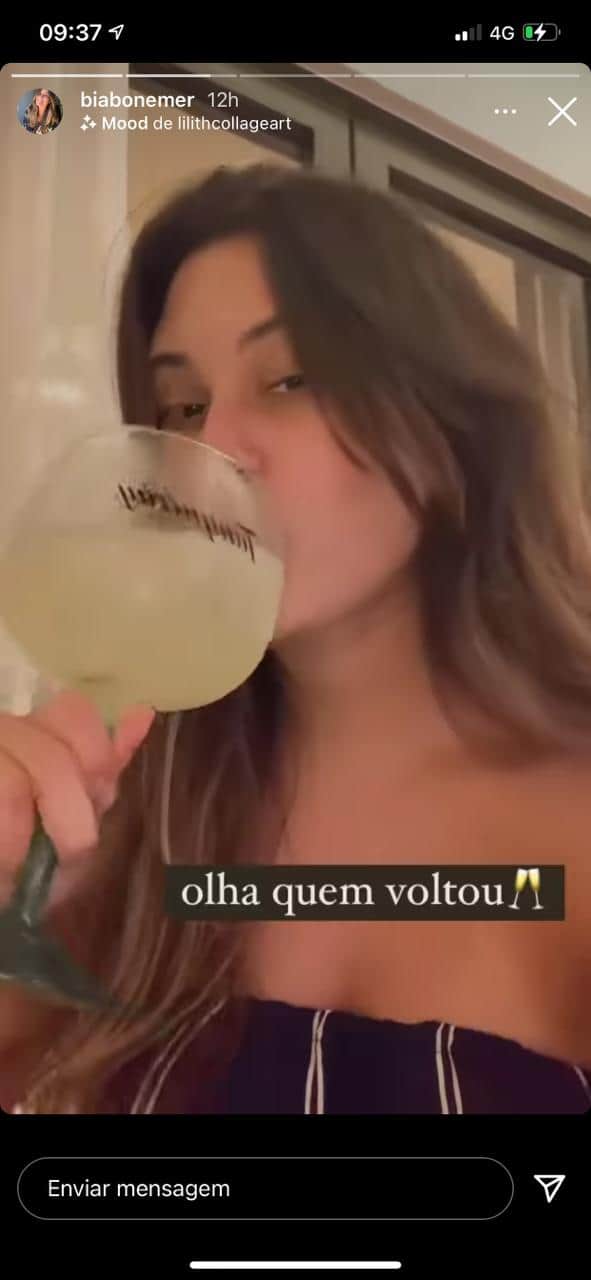 "Olha quem voltou", diz Bia Bonemer, filha de Fátima Bernardes, após detonar relação lésbica e vício "Olha quem voltou", diz Bia Bonemer, filha de Fátima Bernardes, após detonar relação lésbica e vício