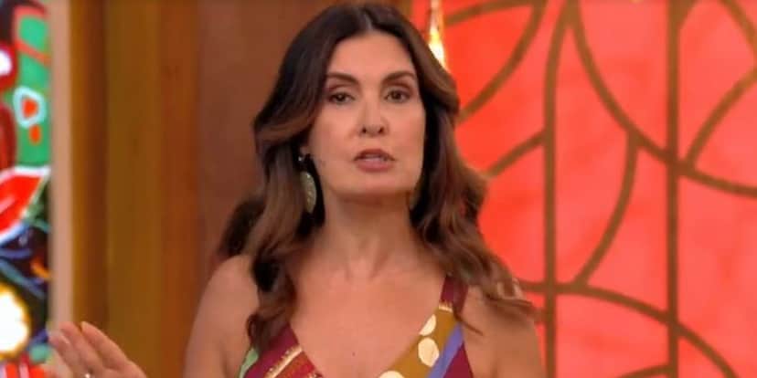 Fátima Bernardes perdeu comunicação no "Encontro" (Foto: Reprodução/TV Globo) Fátima Bernardes perdeu comunicação no "Encontro" (Foto: Reprodução/TV Globo)