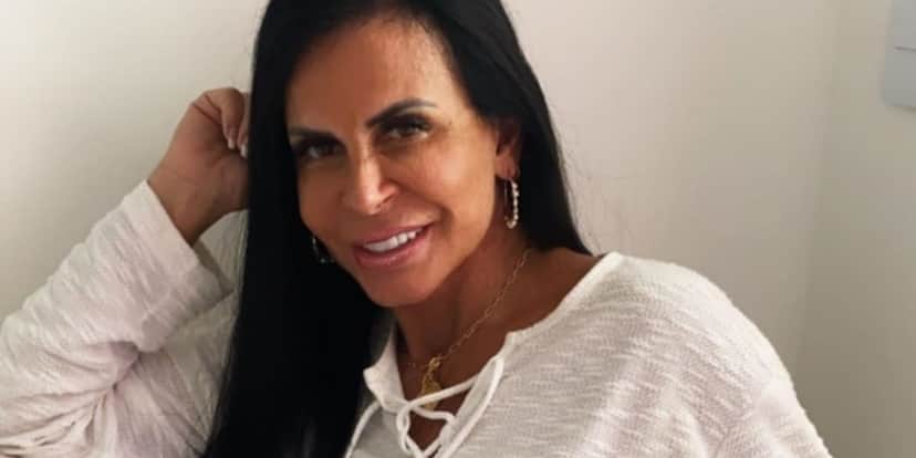 Gretchen tem flagra absurdo trepando no marido só de roupa íntima e escandaliza mostrando tudo aos 61: "Meu deus" Gretchen tem flagra absurdo trepando no marido só de roupa íntima e escandaliza mostrando tudo aos 61: "Meu deus"