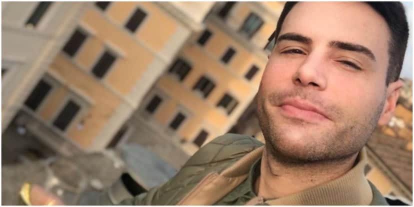 Luiz Bacci não se aguenta e assume relacionamento, confirma traição e explode: "Me botou chifre com rapaz" Luiz Bacci não se aguenta e assume relacionamento, confirma traição e explode: "Me botou chifre com rapaz"