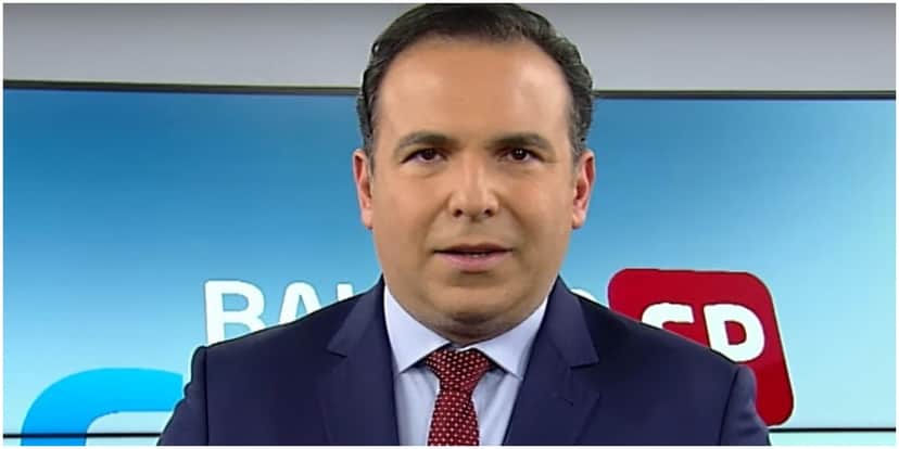 Maju Coutinho abre JH às pressas e dá relato escandaloso na Globo após ser massacrada pela Record: "Se prepara" Maju Coutinho abre JH às pressas e dá relato escandaloso na Globo após ser massacrada pela Record: "Se prepara"