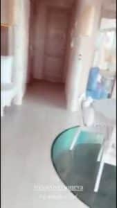 Casal mostra o quarto aos seguidores (Foto: Reprodução/Instagram) Casal mostra o quarto aos seguidores (Foto: Reprodução/Instagram)