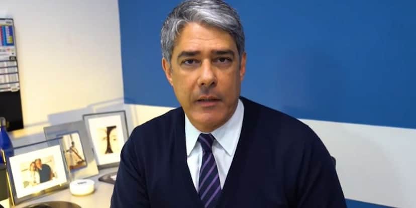 "Sentimento e muito intenso e doloroso": William Bonner arranca terno, confirma luto e fim dentro de casa "Sentimento e muito intenso e doloroso": William Bonner arranca terno, confirma luto e fim dentro de casa