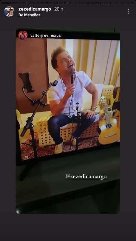 Zezé vem regravando algumas músicas sozinho (Foto: Reprodução/ Instagram) Zezé vem regravando algumas músicas sozinho (Foto: Reprodução/ Instagram)