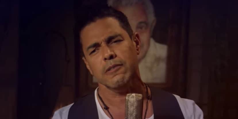Zezé Di Camargo apareceu em vídeo cômico nas redes sociais e acabou sendo ridicularizado (Foto: Reprodução) Zezé Di Camargo apareceu em vídeo cômico nas redes sociais e acabou sendo ridicularizado (Foto: Reprodução)