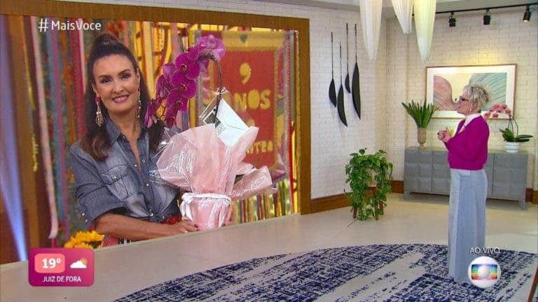 Ana Maria Braga e Fátima Bernardes trocaram elogios ao vivo na Globo (Foto: Reprodução) Ana Maria Braga e Fátima Bernardes trocaram elogios ao vivo na Globo (Foto: Reprodução)