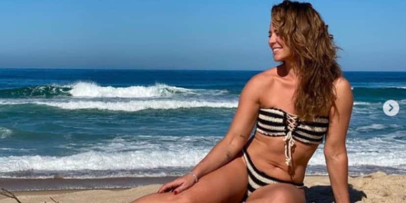 Paolla Oliveira posta foto com biquíni de renda (Foto: Reprodução) Paolla Oliveira posta foto com biquíni de renda (Foto: Reprodução)