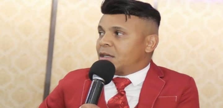 "Canalha, vagabundo", Joel Datena não se aguenta e ameaça famoso ao vivo na Band: "Tinha que levar um pau" "Canalha, vagabundo", Joel Datena não se aguenta e ameaça famoso ao vivo na Band: "Tinha que levar um pau"