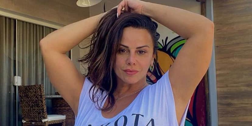 Viviane Araújo voltou a causar na mídia e dessa vez por conta de um vídeo íntimo (Foto: Reprodução) Viviane Araújo voltou a causar na mídia e dessa vez por conta de um vídeo íntimo (Foto: Reprodução)