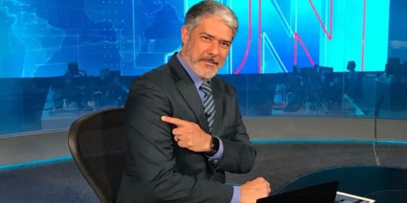 "São essas pessoas", William Bonner aponta responsáveis após sair do ar e explode: "No meio do meu trabalho" "São essas pessoas", William Bonner aponta responsáveis após sair do ar e explode: "No meio do meu trabalho"