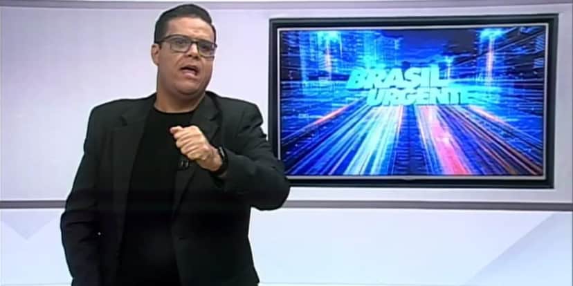 Apresentador da Band se revoltou ao vivo e saiu do ar (Foto: Reprodução) Apresentador da Band se revoltou ao vivo e saiu do ar (Foto: Reprodução)