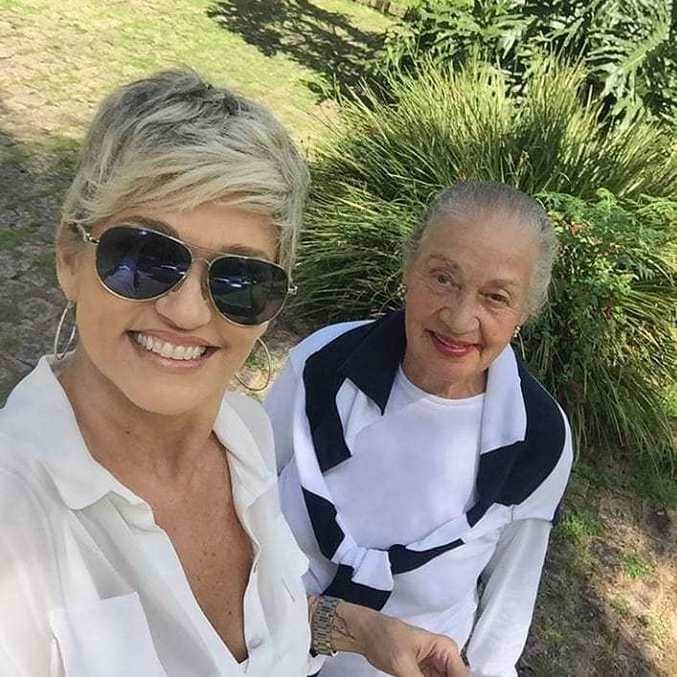 Andréa de Nóbrega Andréa de Nóbrega