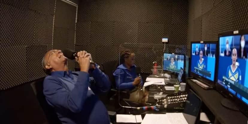 Galvão Bueno tem vídeo em bastidores da Globo vazado, revira os olhos e dá de costa às câmeras aos gritos Galvão Bueno tem vídeo em bastidores da Globo vazado, revira os olhos e dá de costa às câmeras aos gritos
