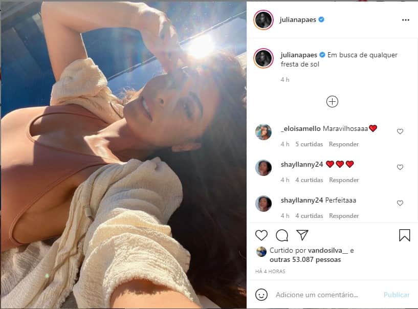 Juliana Paes se esfrega no chã e exibe seios gigantes (Foto: Reprodução) Juliana Paes se esfrega no chã e exibe seios gigantes (Foto: Reprodução)