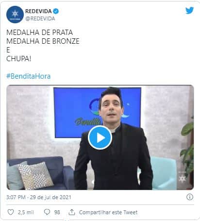 Padre Juarez virou assunto nas redes sociais (Foto: Reprodução/Twitter/Rede Vida) Padre Juarez virou assunto nas redes sociais (Foto: Reprodução/Twitter/Rede Vida)
