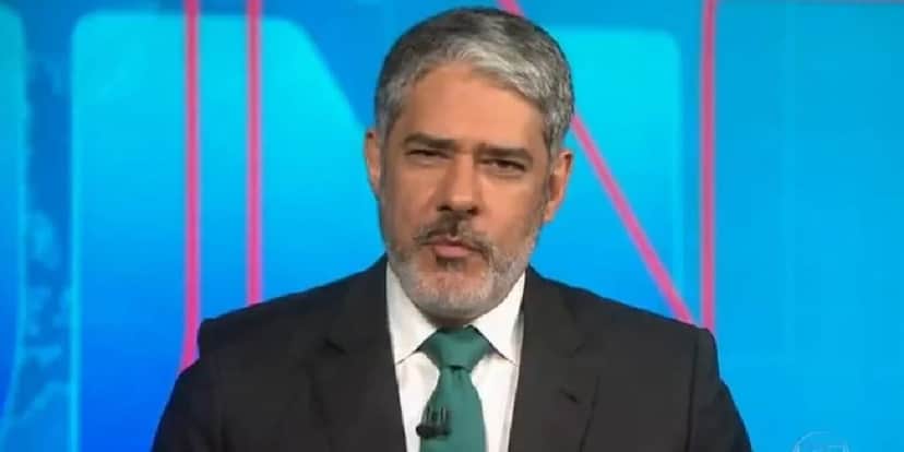 William Bonner tem tentado de tudo para ser tirado do Jornal Nacional (Foto: Reprodução/Globo) William Bonner tem tentado de tudo para ser tirado do Jornal Nacional (Foto: Reprodução/Globo)