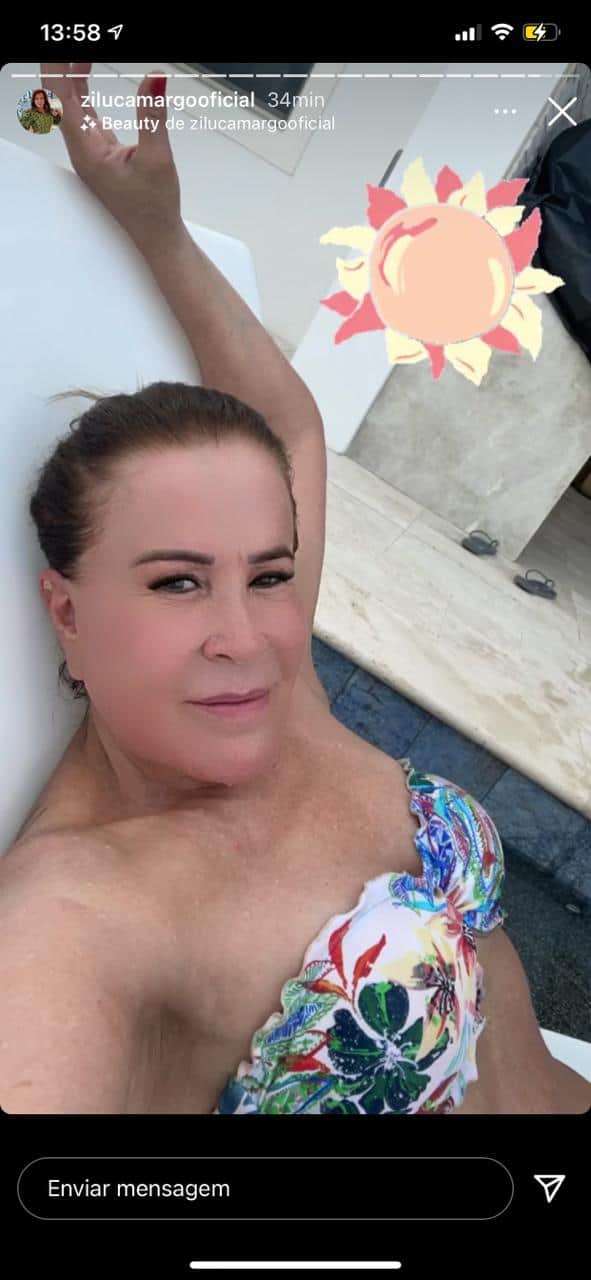 Zilu é flagrada só de roupa íntima aos 63, coloca mãos pra cima e escandaliza com volume escancarado: "Gostosa" Zilu é flagrada só de roupa íntima aos 63, coloca mãos pra cima e escandaliza com volume escancarado: "Gostosa"