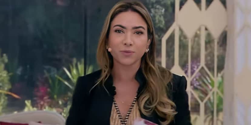 Patrícia Abravanel no comando do Vem Pra Cá, no SBT (Reprodução) Patrícia Abravanel no comando do Vem Pra Cá, no SBT (Reprodução)