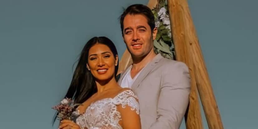 Simaria e o ex-marido, Vicente Escrig estão em guerra na Justiça (Foto: Reprodução) Simaria e o ex-marido, Vicente Escrig estão em guerra na Justiça (Foto: Reprodução)