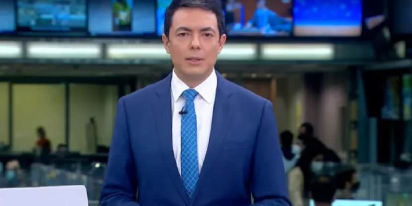 Alan Severiano confirma a morte de Tarcísio Meira (Foto: Reprodução/Globo) Alan Severiano confirma a morte de Tarcísio Meira (Foto: Reprodução/Globo)