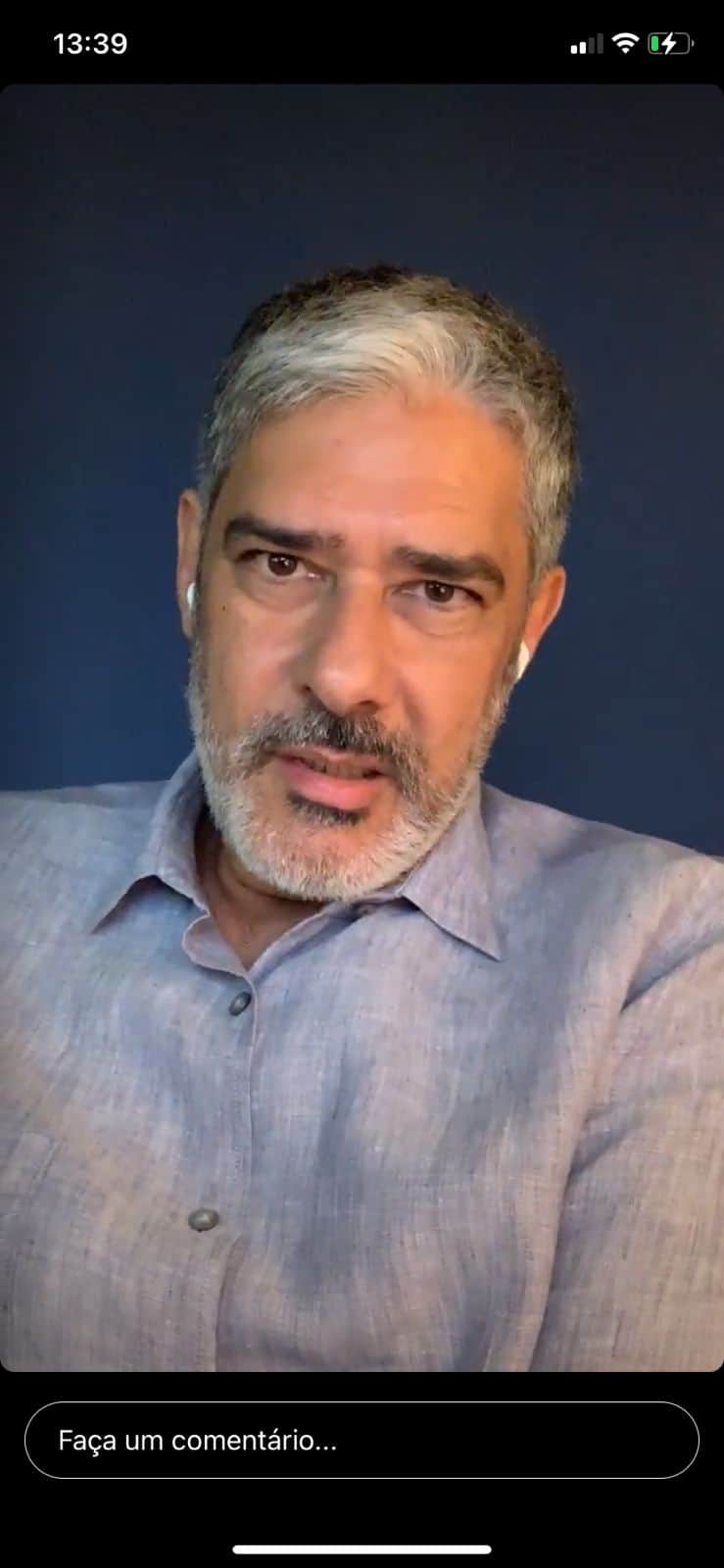 "Sofrendo na carne", William Bonner entra no ar antes da hora, vai aos prantos e explode: "Coisa absurda" "Sofrendo na carne", William Bonner entra no ar antes da hora, vai aos prantos e explode: "Coisa absurda"