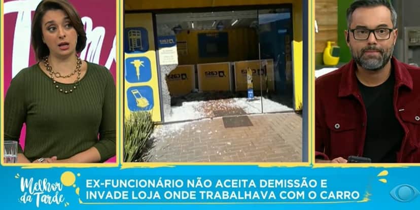 Catia Fonseca vê funcionário se enfurecer com demissão ao vivo na Band e detona: "Quem manda aqui sou eu" Catia Fonseca vê funcionário se enfurecer com demissão ao vivo na Band e detona: "Quem manda aqui sou eu"