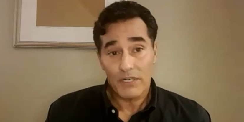 "Tudo desmoronou", Luciano Szafir tem nova ida à hospital confirmada e anuncia cirurgia delicada: "Angustiante" "Tudo desmoronou", Luciano Szafir tem nova ida à hospital confirmada e anuncia cirurgia delicada: "Angustiante"