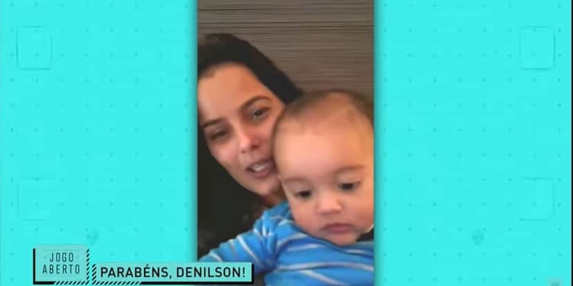 Renata Fan detona amor por Denílson, relação e esposa invade Band ao vivo com recado: "Cara toda inchada" Renata Fan detona amor por Denílson, relação e esposa invade Band ao vivo com recado: "Cara toda inchada"
