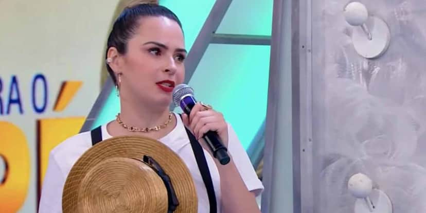 Ana Paula Renault detonou Tiago Leifert no SBT (Foto: Reprodução) Ana Paula Renault detonou Tiago Leifert no SBT (Foto: Reprodução)