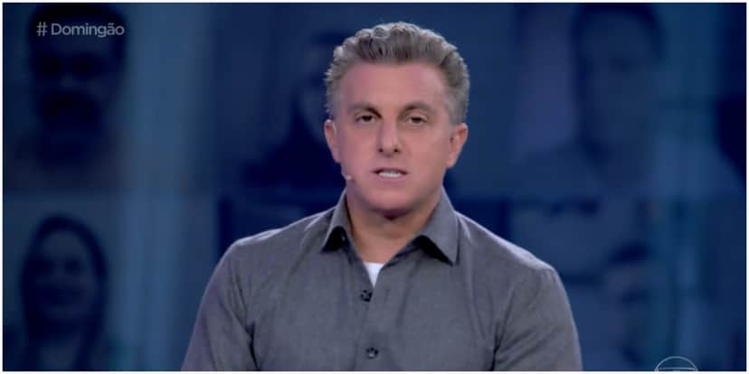 Luciano Huck no comando do Domingão (Foto: Reprodução) Luciano Huck no comando do Domingão (Foto: Reprodução)