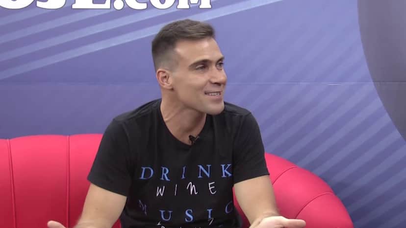 Thiago Asmar defendeu a saída de Tiago Leifert da Globo (Foto: Reprodução/YouTube) Thiago Asmar defendeu a saída de Tiago Leifert da Globo (Foto: Reprodução/YouTube)