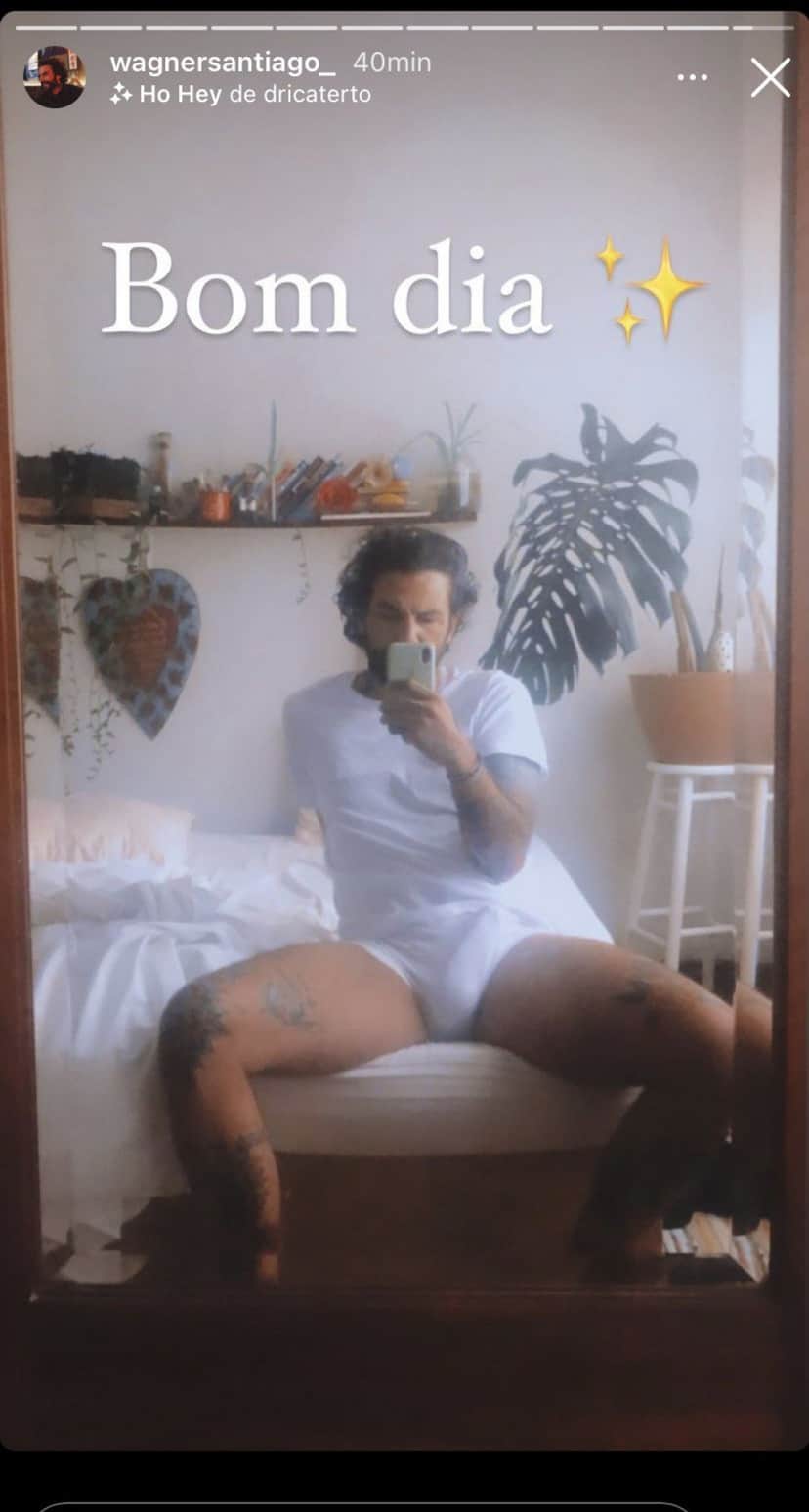 Wagner Santiago ganha dinheiro com nudes (Foto: Reprodução/Instagram) Wagner Santiago ganha dinheiro com nudes (Foto: Reprodução/Instagram)